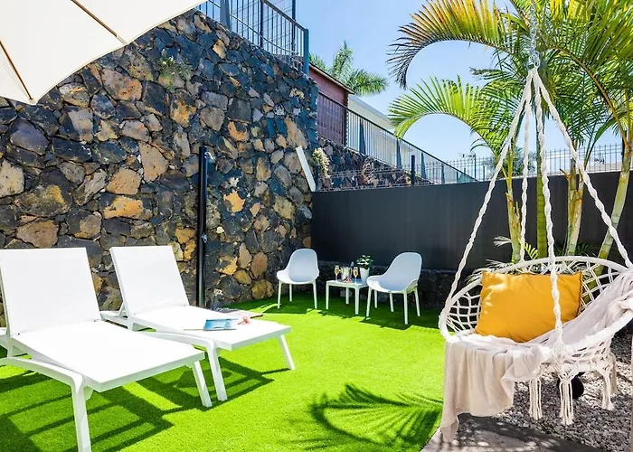 Little Luxuryhouse *