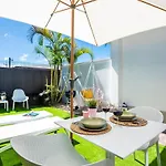 Little Luxuryhouse *