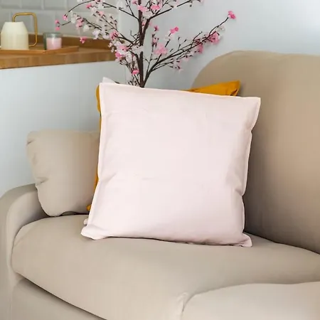 Little Luxuryhouse 拉克鲁斯